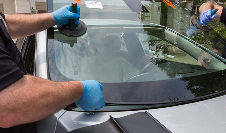 auto-glass-replacement